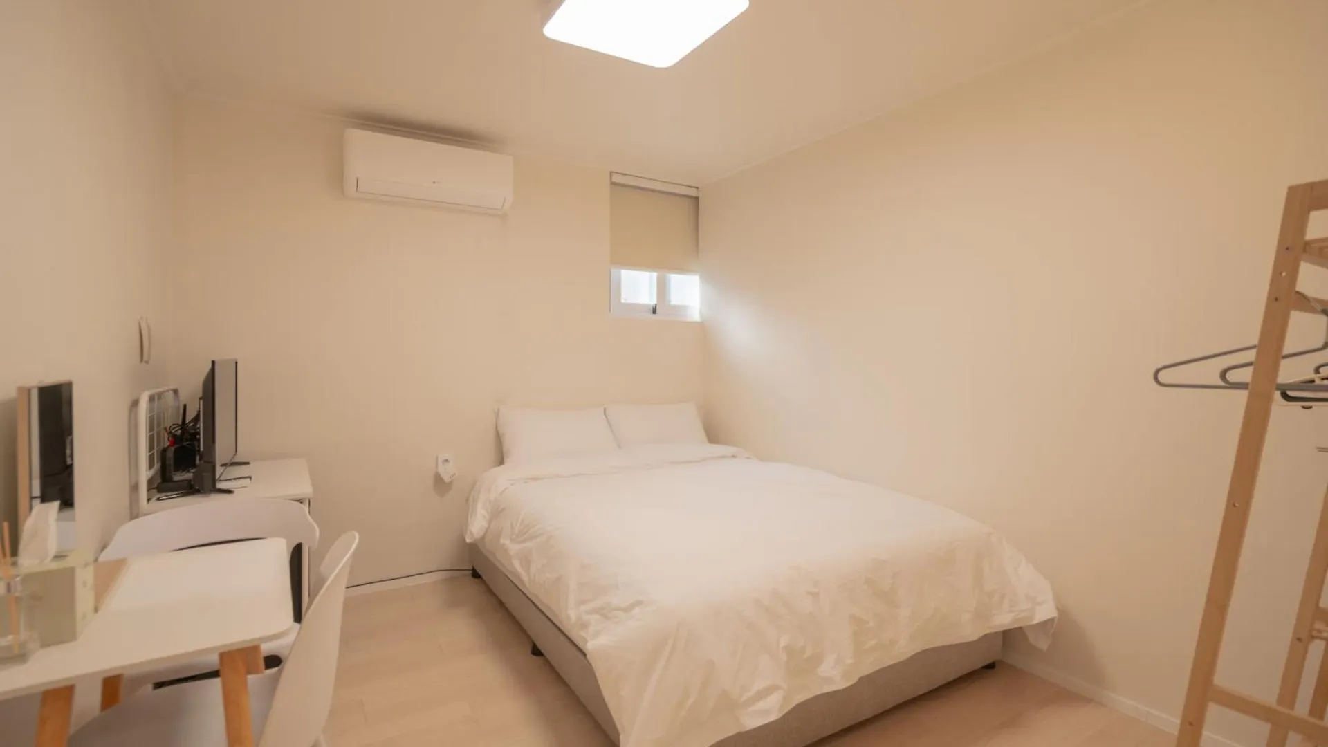 Stay 42 Gwangjang Seoul South Korea